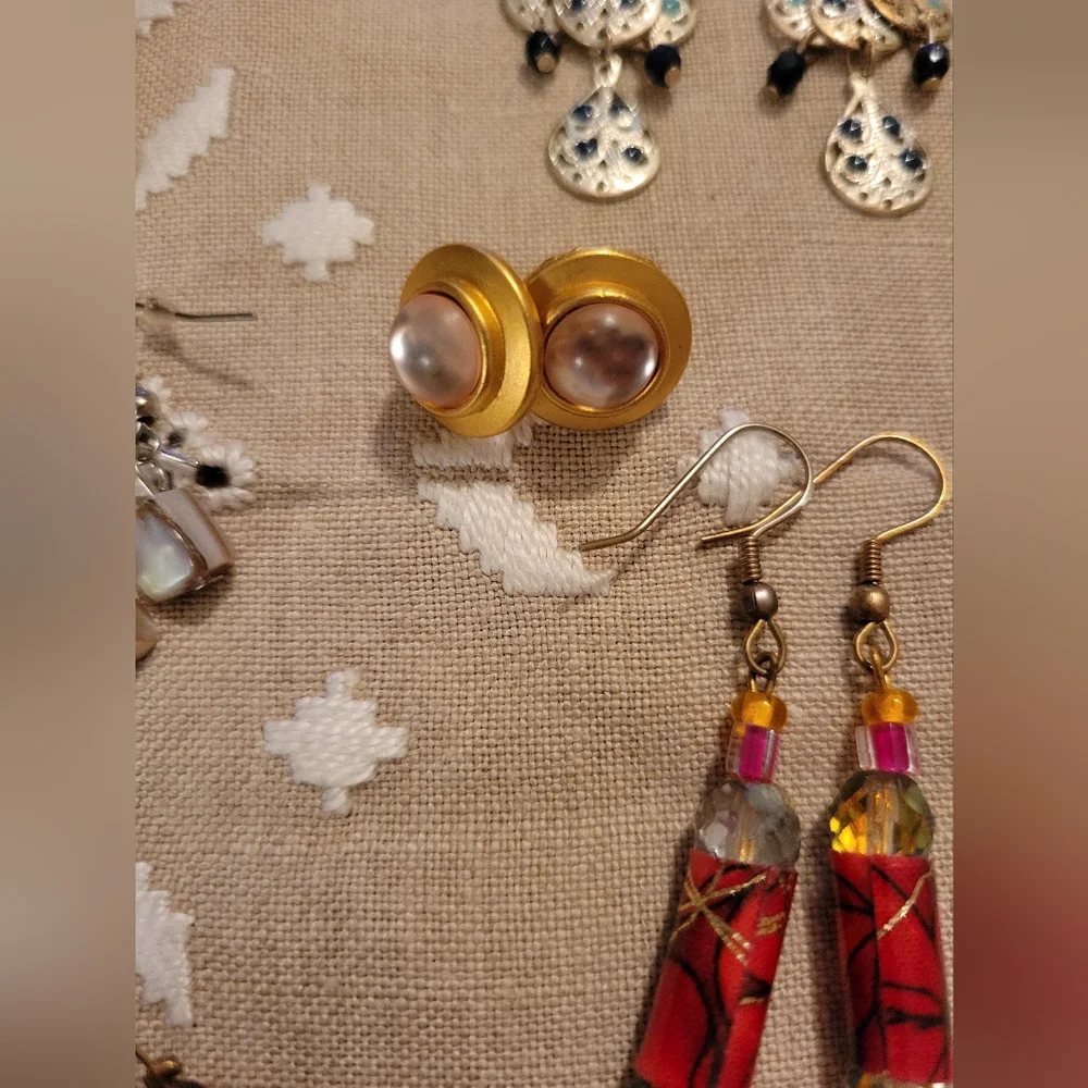 Earring Bundle - Picture 2 of 7